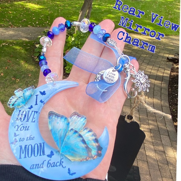 🌸Car Charm Rear View Mirror Moon/ Butterfly - Picture 4 of 6